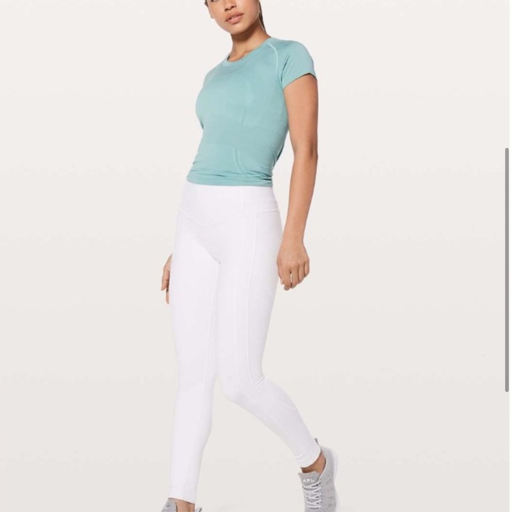 Lululemon White All the Right Places High Rise ll Size 2 NWT